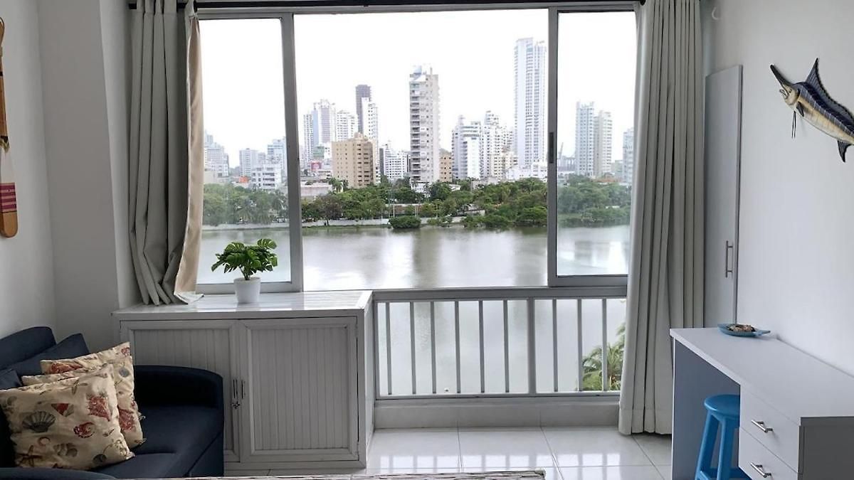 Aparta-estudio Con Hermosa Vista Barrio Laguito *