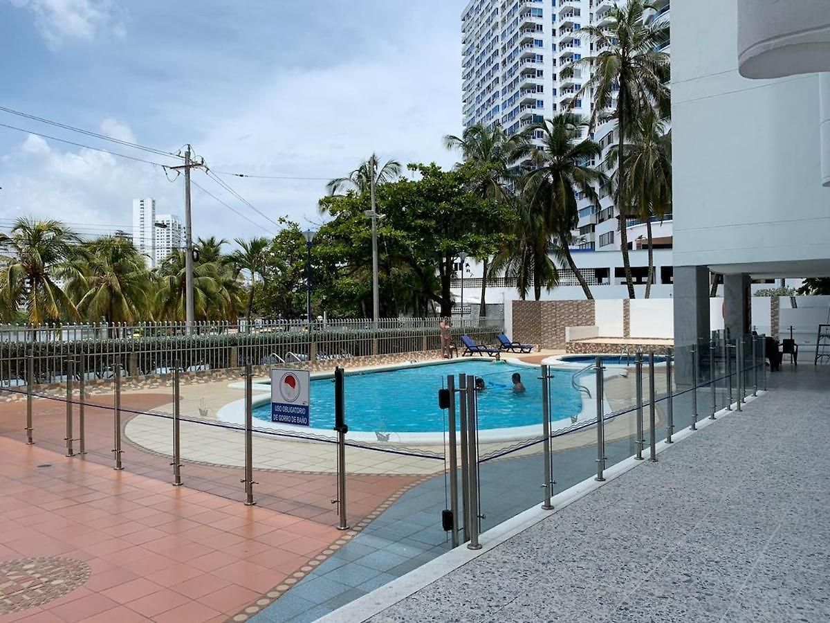 Apartamento Aparta-estudio Con Hermosa Vista Barrio Laguito *
