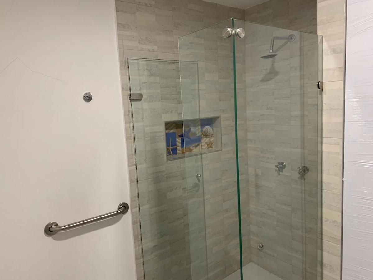 Apartamento Aparta-estudio Con Hermosa Vista Barrio Laguito