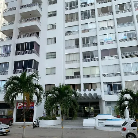 Aparta-estudio Con Hermosa Vista Barrio Laguito *