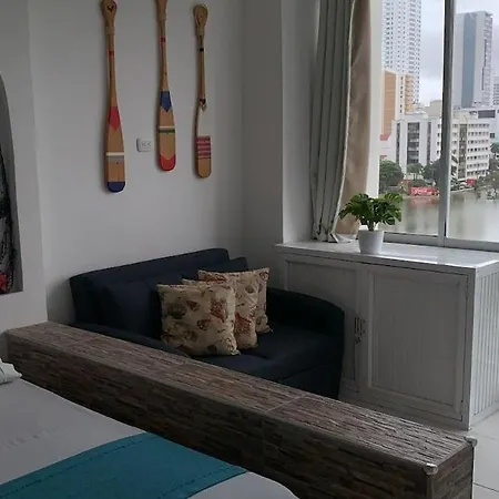 Aparta-estudio Con Hermosa Vista Barrio Laguito Apartment